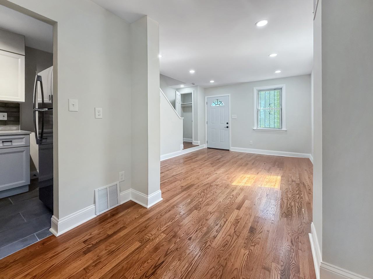 342 Eastern Avenue Northeast - Photo 3 of 22