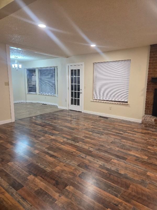 15240 Edna Rd - Photo 3 of 11