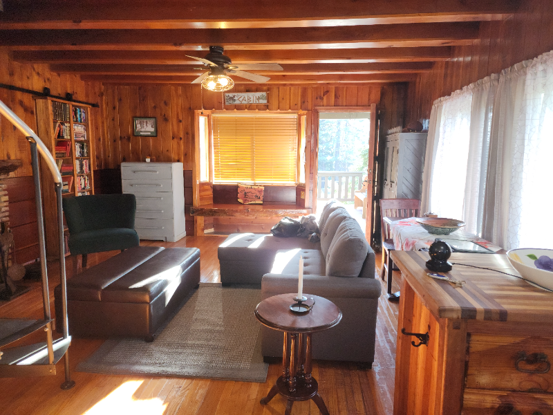 33385 Green Valley Lake Rd - Photo 3 of 14