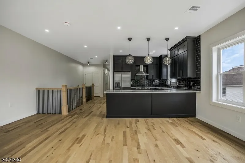 15 Voorhees St #2ndFL