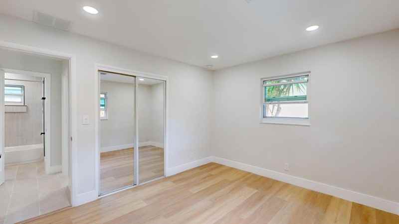 4708 Sw 33Rd Ave Fort Lauderdale - Photo 2 of 7