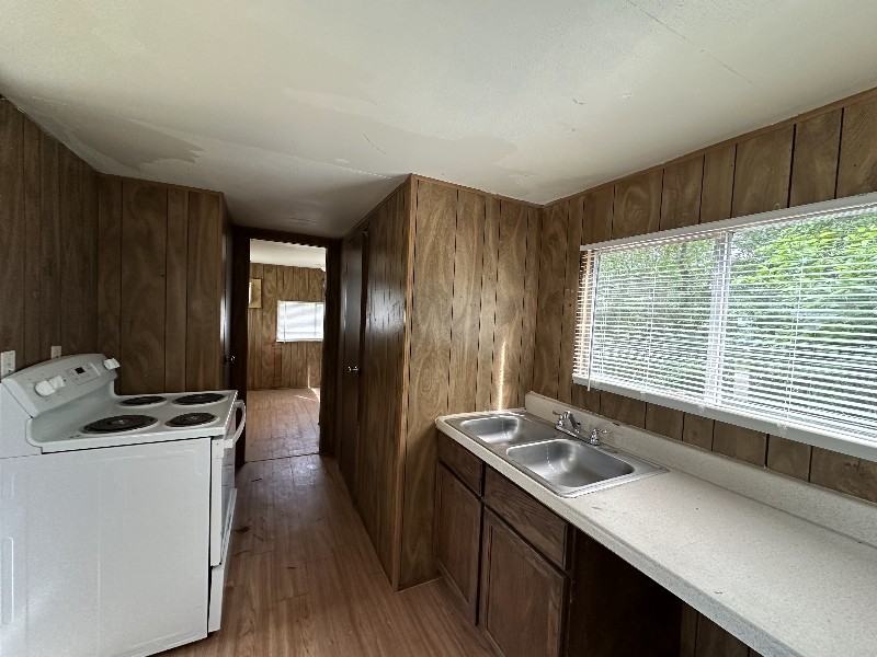 9758 Farris Loop - Photo 3 of 5