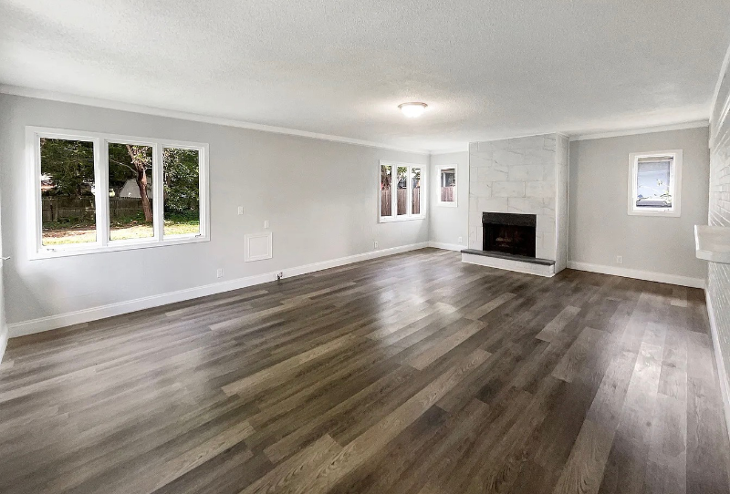 8040 Goldenrod Ct - Photo 2 of 9