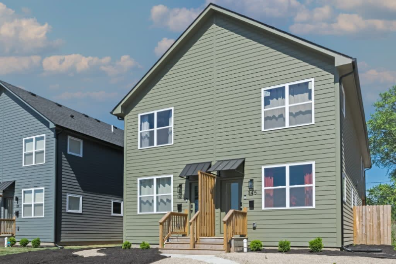 143 Mckim Ave - Photo 3 of 20