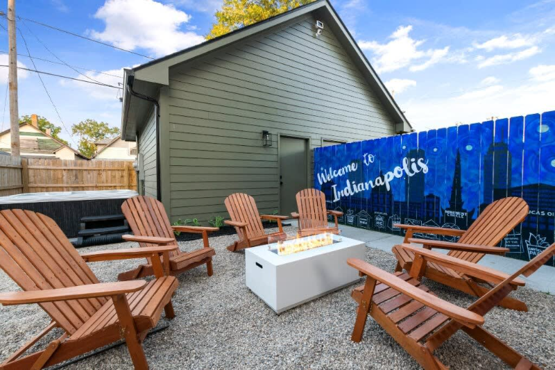 143 Mckim Ave - Photo 6 of 20