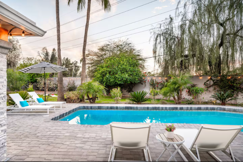 5601 E Sylvia St - Photo 2 of 7