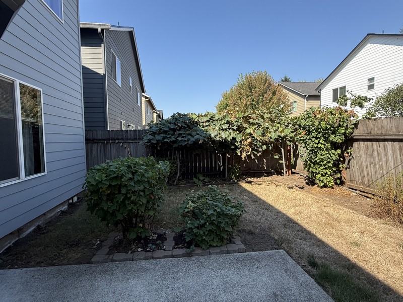 9300 Ne 81st St - Photo 3 of 27