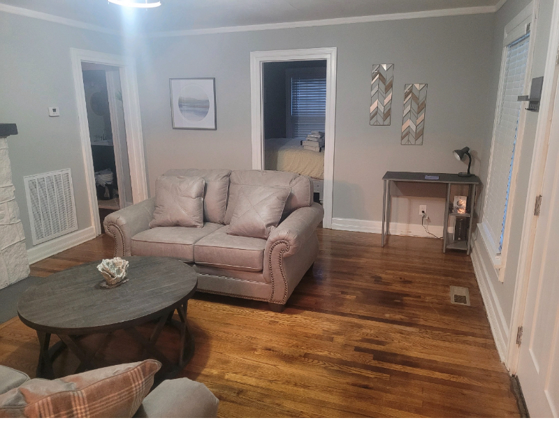 5708 Saint Elmo Ave - Photo 3 of 14