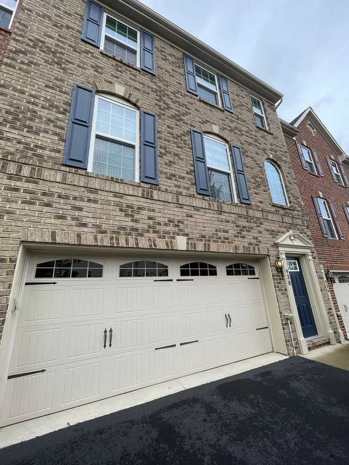 938 Bell Dr - Photo 5 of 50