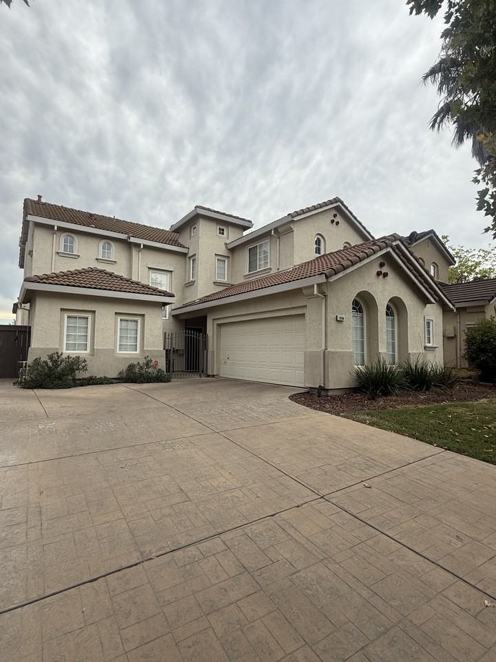 2056 N Bend Dr #NA - Photo 3 of 23