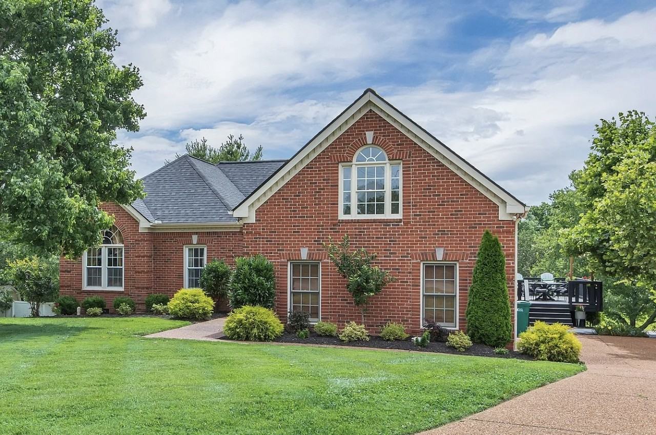 2779 Landcashire Ct #NA - Photo 3 of 32