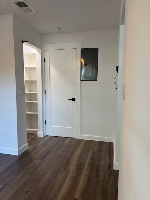 411 8th St #C - Photo 5 of 15