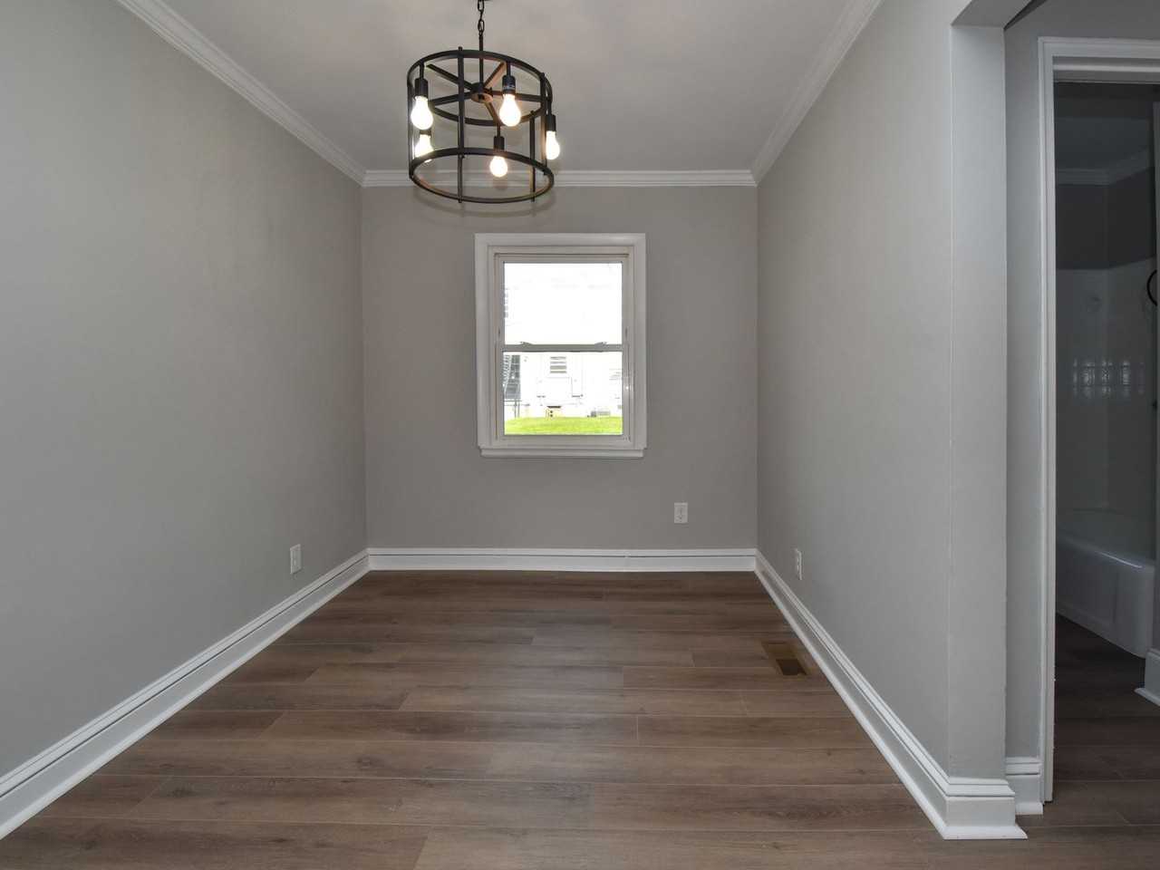 2500 Miller Park Cir - Photo 5 of 14