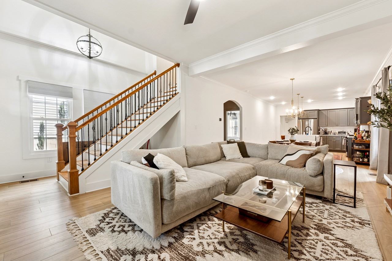 951 Longley Ave Nw #NA - Photo 3 of 25