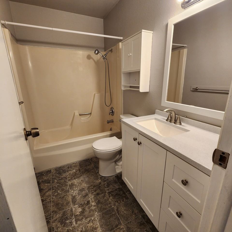 9430 E M 21 #B - Photo 7 of 9