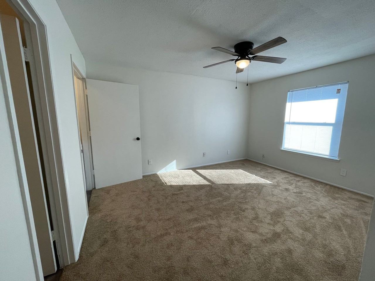 Brookhollow Tyler Apartments - Photo 7 of 22