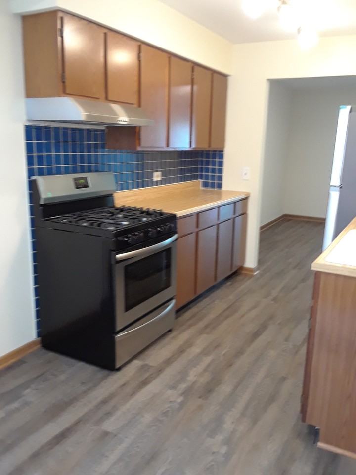 6596 North Ogallah Avenue #1B - Photo 7 of 16