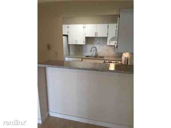 15340 SW 106th Ter - Photo 2 of 12