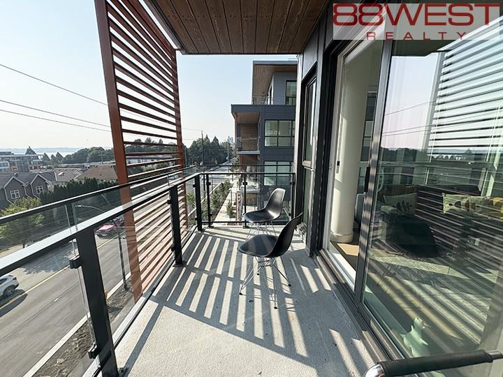 422 East 3rd Street #351 - Photo 7 of 33