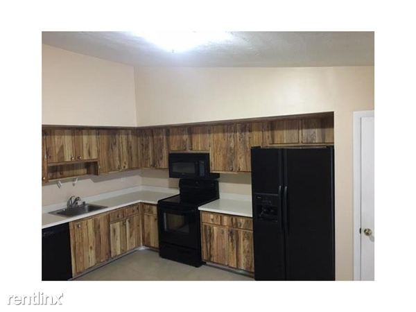 11624 SW 123rd Ave - Photo 2 of 15