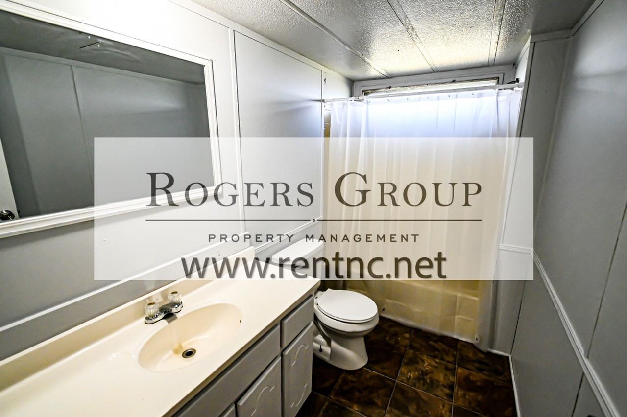 187 Vincent Hoyle Rd #7 - Photo 3 of 10