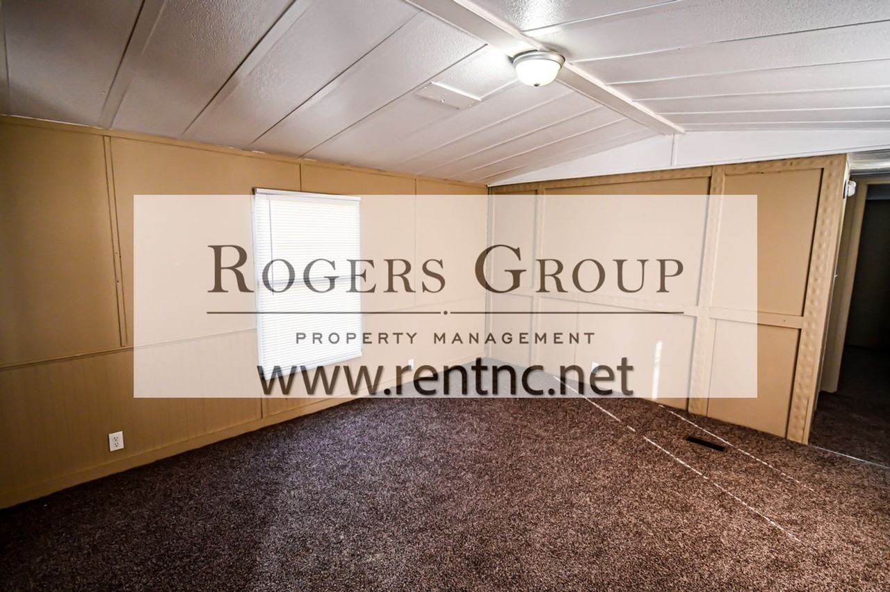 187 Vincent Hoyle Rd #7 - Photo 4 of 10