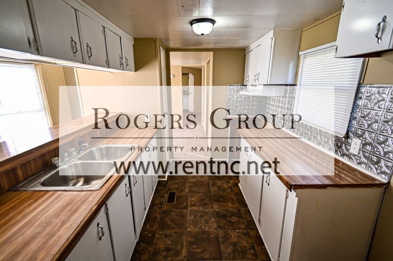 187 Vincent Hoyle Rd #7 - Photo 5 of 10