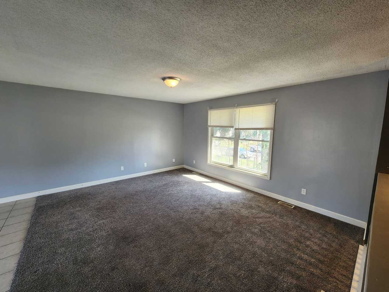 2128 W 2nd St - Photo 2 of 21