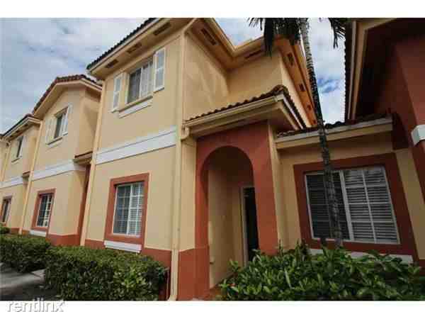 8440 SW 150th Ave - Photo 3 of 15
