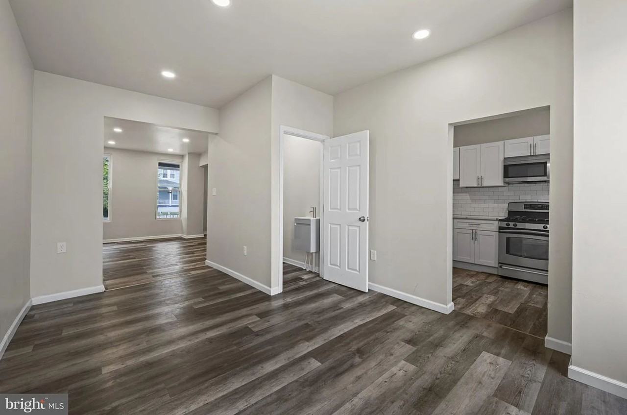 3030 Windsor Ave - Photo 4 of 13