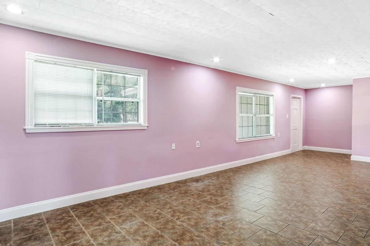534 Shrine Club Rd - Photo 2 of 18