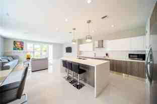 3653 Sw 26th St #0 - Photo 1 of 1