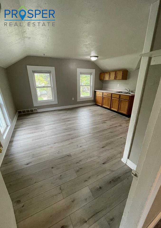 BR122X - Photo 4 of 24