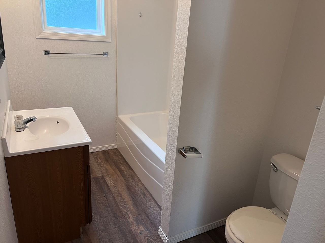 234 South Elmwood Avenue - Photo 6 of 13