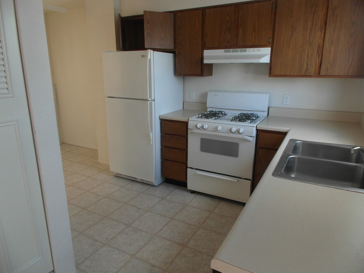 9755A 8th St - Photo 2 of 11