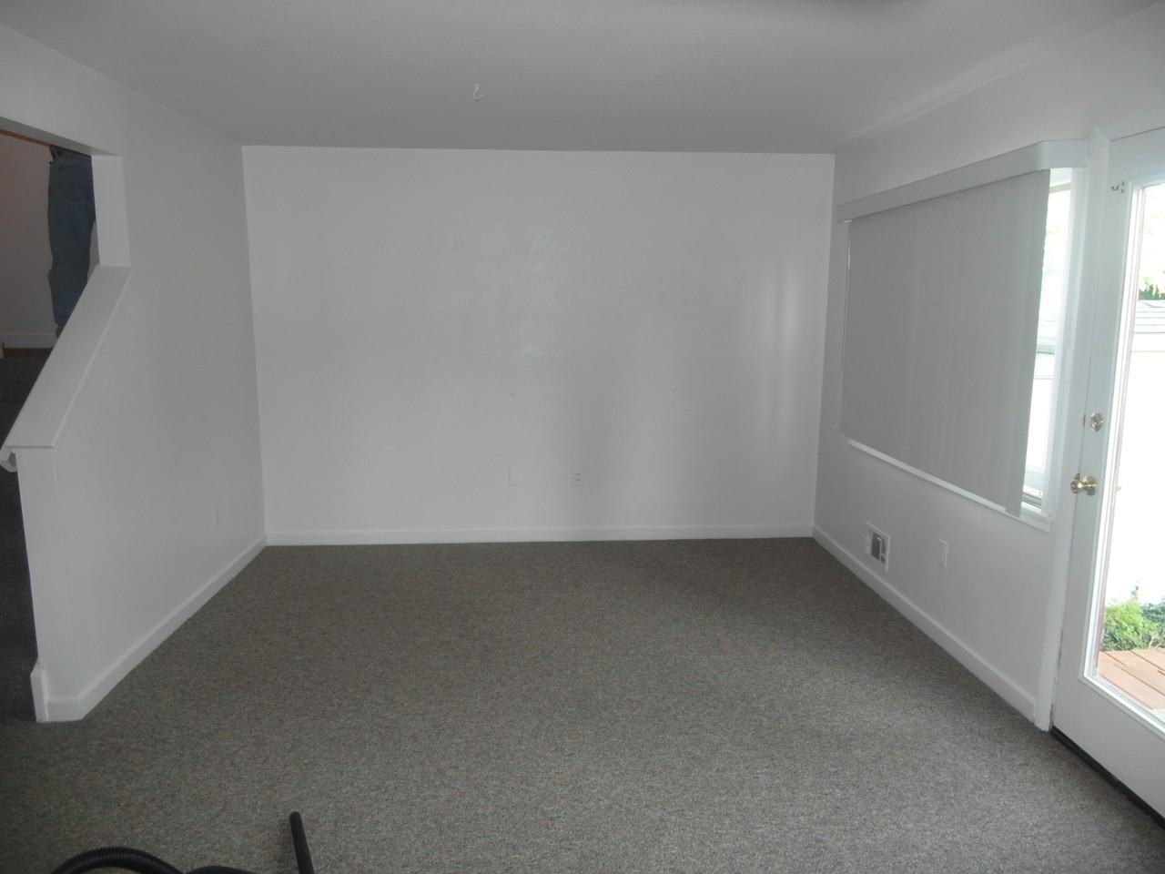 8212 Florida St Unit B - Photo 3 of 11