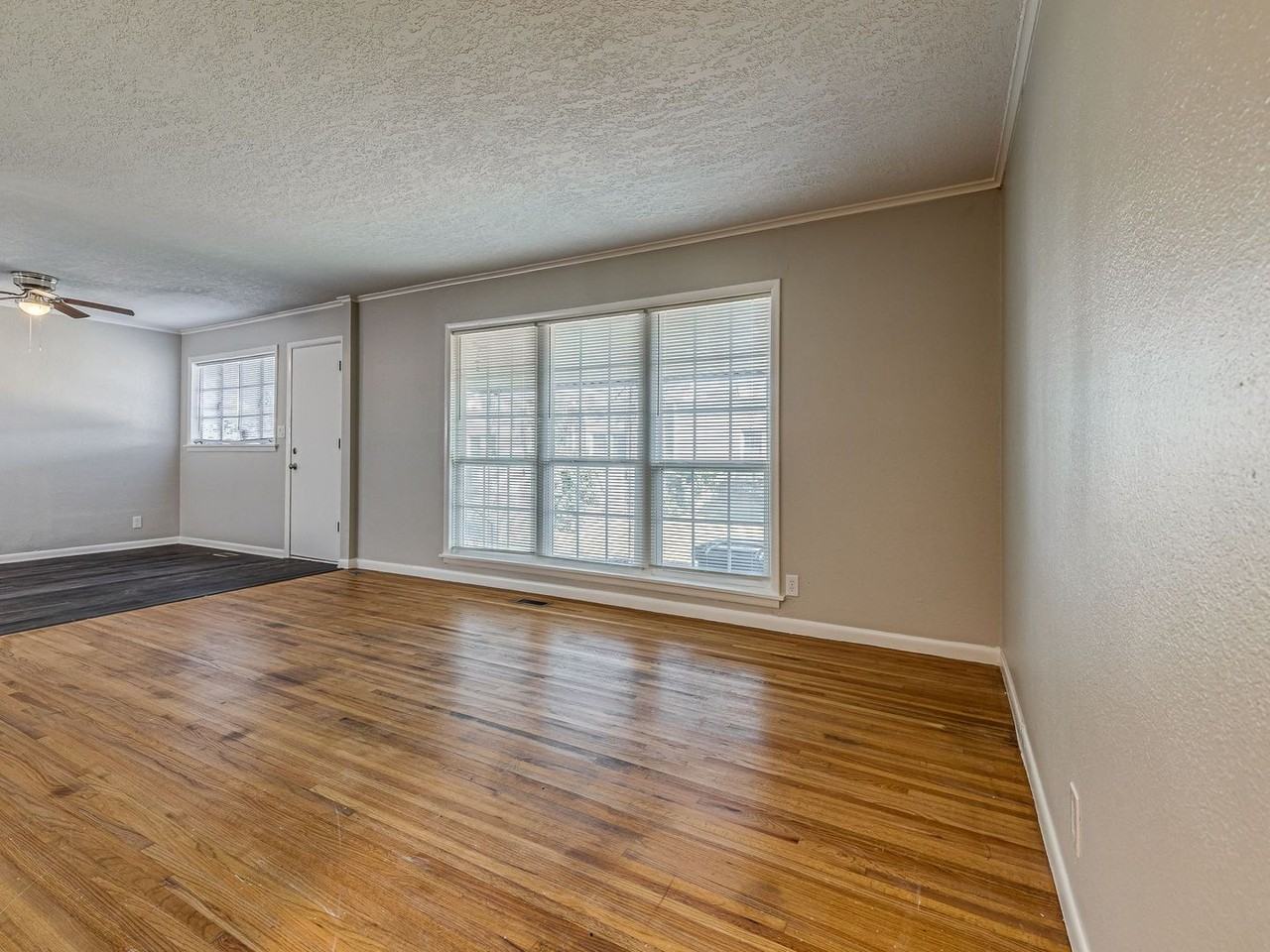 3909 East 51st Place - Photo 5 of 32