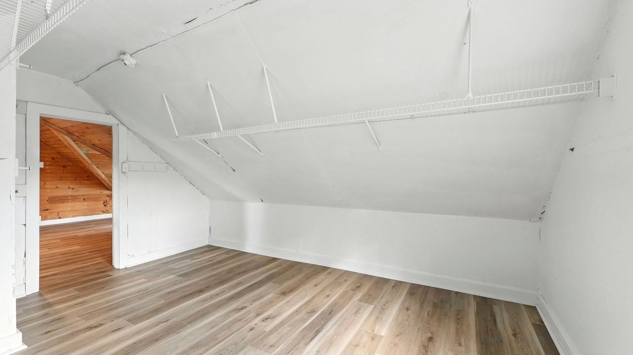 608 Kinnaird Ave - Photo 3 of 32
