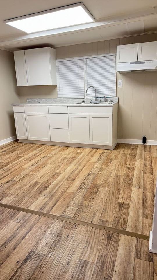 604 1st Ave - Photo 3 of 6