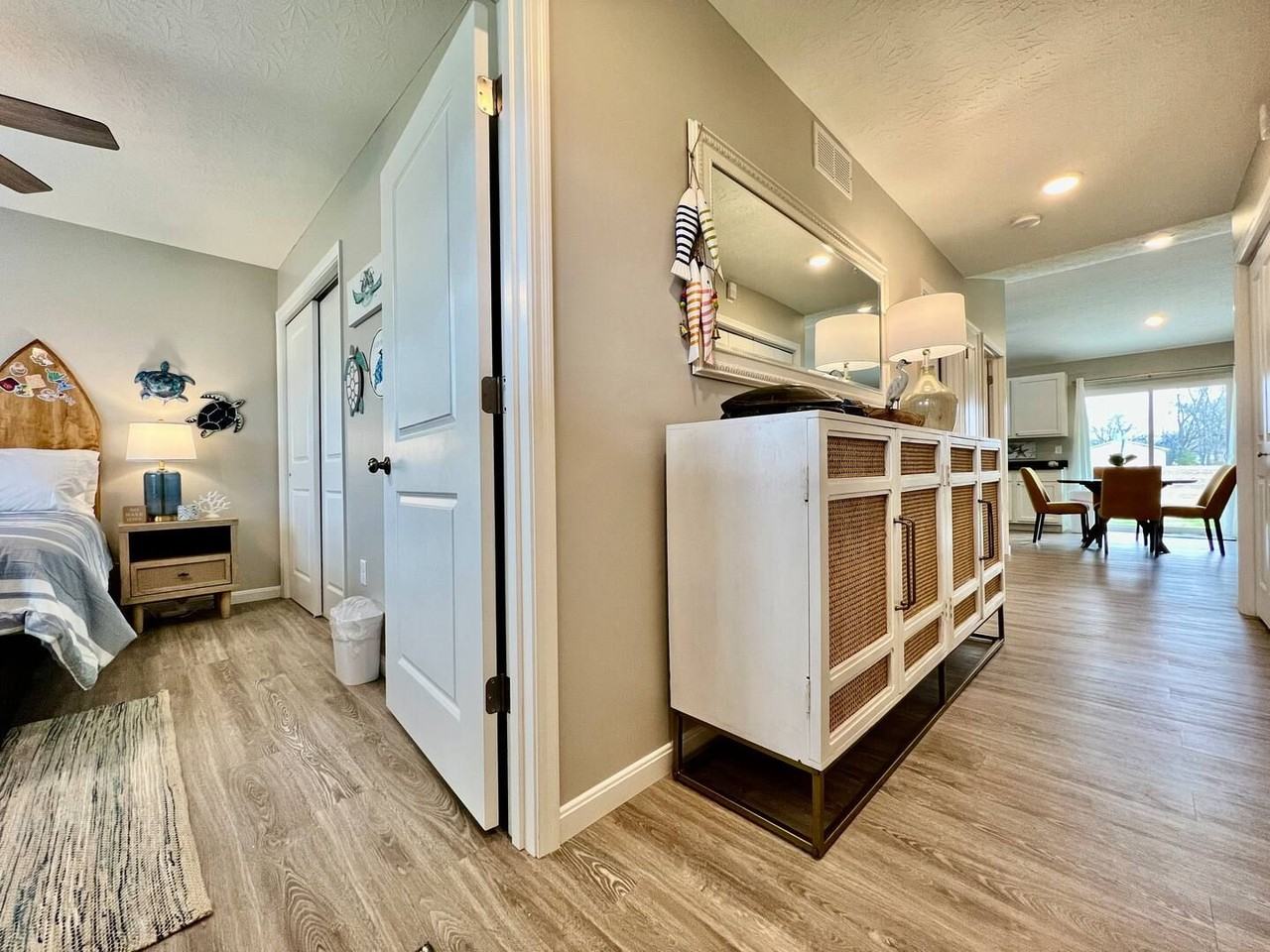 808 Pierson Rd - Photo 3 of 28