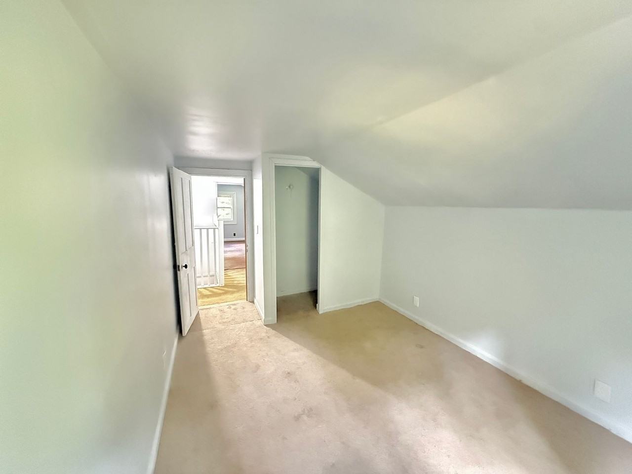 3838 Dewey Rd - Photo 5 of 12