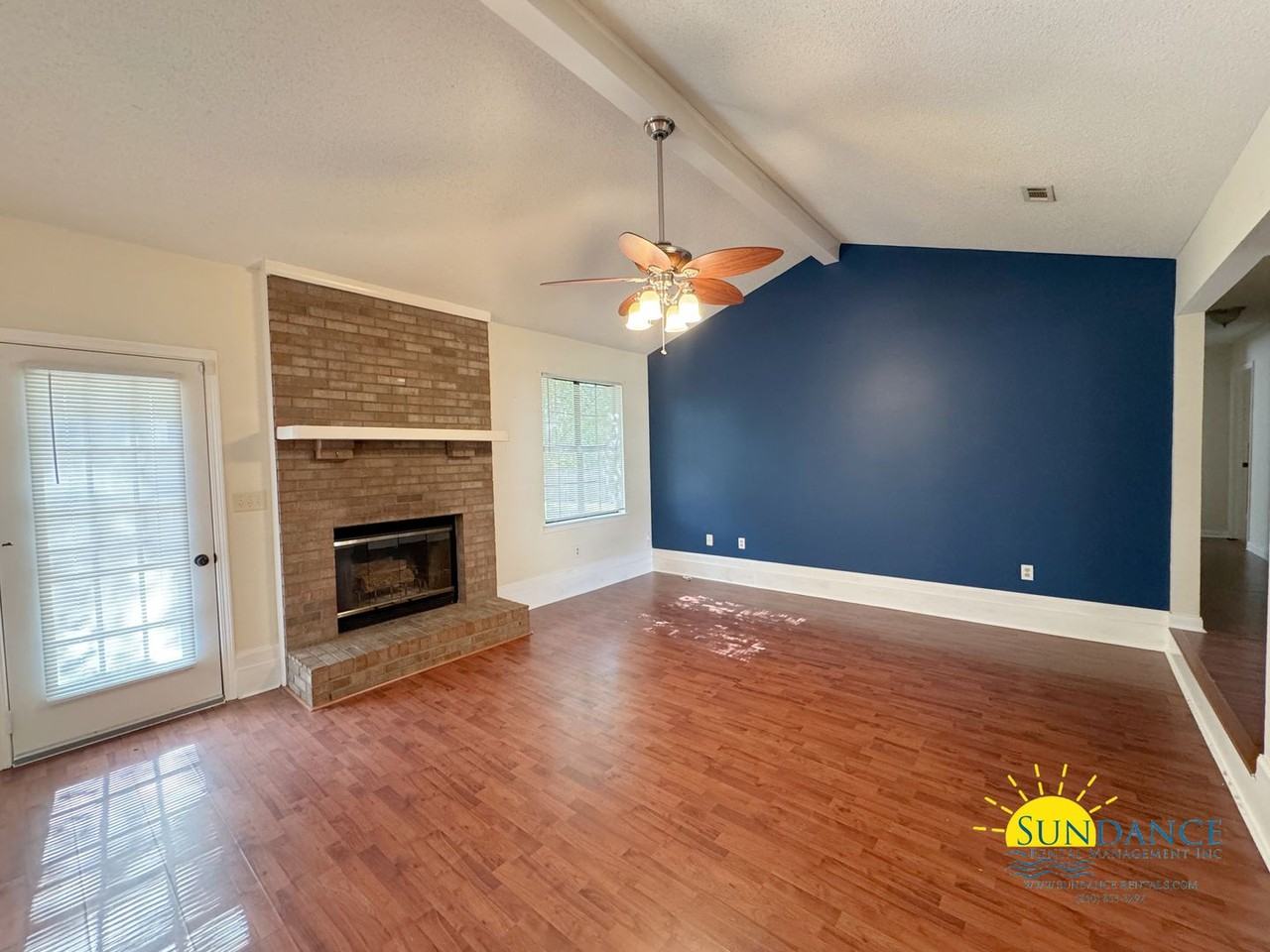 122 Kipling Drive - Photo 2 of 22