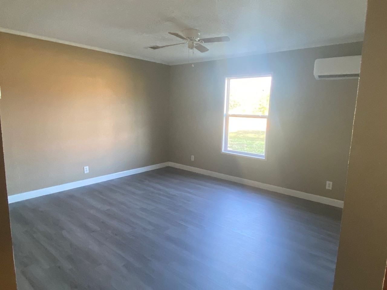 22474 Restful Ln - Photo 4 of 7