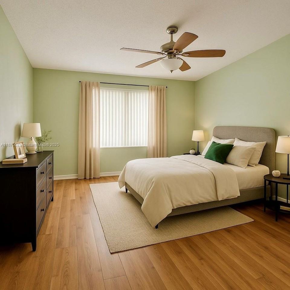 14795 Southwest 97th Terrace - Photo 4 of 10