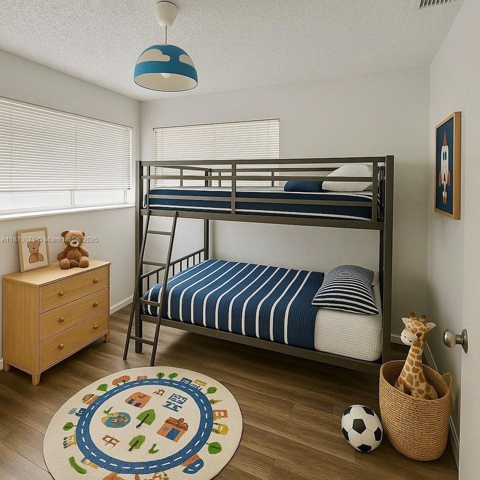 14795 Southwest 97th Terrace - Photo 5 of 10