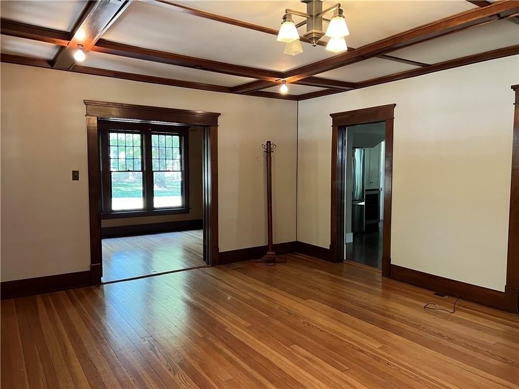 606 W Central Ave - Photo 3 of 50