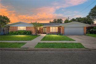 429 Montclair Dr - Photo 1 of 1