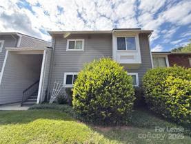 3240 Heathstead Pl Apt D #D - Photo 1 of 1