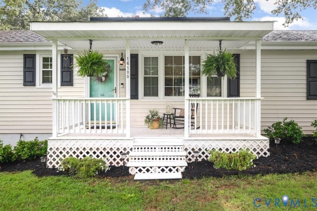 16100 Gary Ave - Photo 3 of 47