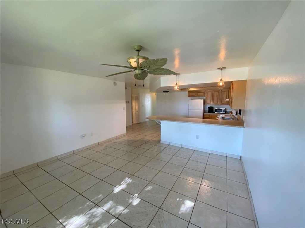 3928 Santa Barbara Blvd - Photo 5 of 16